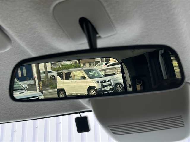 ホンダ Ｎ ＢＯＸ カスタム 三重県 2024(令6)年 0.4万km プラチナホワイトパール ホンダセンシング　/片側パワースライドドア　/スペアキー　/ＥＴＣ　/ＵＳＢ給電　/ＬＥＤヘッドライト　/オートライト/前後コーナーセンサー　/レーダークルーズコントロール　/レーンキープアシスト　/純正フロアマット　/ウィンカーミラー/ステアリングスイッチ/電動格納ミラー/禁煙車