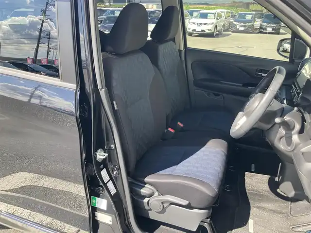 日産 デイズ HWS X プロパイロットED 静岡県 2019(平31)年 3.7万km ブラック インテリジェントエマージェンシーブレーキ/日産オリジナル9型ナビ（MM318D-L）/　AM　FM CD　DVD　MUSICSTOCKER　Bluetooth/フルセグTV/プロパイロット/アラウンドビューモニター/電動パーキングブレーキ/オートブレーキホールド/ナビ連動ドライブレコーダー/前後クリアランスソナー/アイドリングストップ/インテリジェントキー×２本/プッシュスタート/純正14インチアルミホイール/純正フロアマット