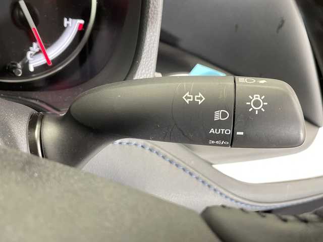 トヨタ ヴォクシー S－Z 栃木県 2023(令5)年 0.7万km アティチュードブラックマイカ 純正メモリナビ/（CD/DVD/フルセグTV/Bluetooth/USB/Miracast）/バックカメラ/モデリスタエアロ/純正フリップダウンモニター/トヨタセーフティセンス/コーナーセンサー/ビルトインETC2.0/前後ドライブレコーダー/両側パワースライドドア/パワーバックドア/ハーフレザーシート/前席シートヒーター/オートライト/LEDヘッドライト/横滑り防止装置/スマートキー/プッシュスタート/ステアリングスイッチ/革巻きステアリング/ウィンカーミラー/純正17インチアルミホイール/フロアマット