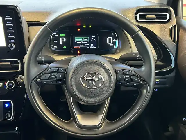 トヨタ アクア G 愛知県 2021(令3)年 10.1万km ブラスゴールドメタリック /純正メモリナビ//純正フルセグTV//AM/FM/DVD/CD/BT/USB//バックカメラ//ビルトインETC2.0//前後ドライブレコーダー//AC100V//追従機能付きクルーズコントロール//横滑り防止装置//衝突被害軽減ブレーキ//レーンアシスト//先行車発進告知機能//手動光軸調整ダイヤル//DRIVE/EV MODE//ステアスイッチ//純正LEDオートライト//オートハイビーム//純正フロアマット//ISOFIX//ライト付きバニティミラー//イモビライザー//本革巻きステアリング//ダブルエアバック//スマートキー//スペアキー1本//取扱説明書//ナビ説明書//保証書//記録簿(R5/R6/R7)