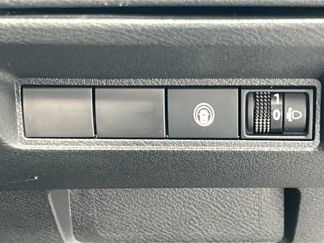 日産 ノート S 広島県 2021(令3)年 5.5万km ダークメタルグレー 禁煙車/エマージェンシーブレーキ/車線逸脱警報/ハイビームアシスト/速度標識認識/道路標識認識/アラウンドビューモニター/インテリジェントルームミラー/BSW+BSI+RCTA/社外ナビ（AVIC-RZ501）/・CD/DVD/Bluetooth/SD/リモコンドアミラー/インテリジェントキー/スペアキー