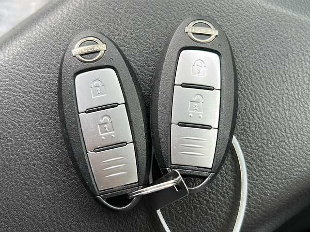 日産 ノート S 広島県 2021(令3)年 5.5万km ダークメタルグレー 禁煙車/エマージェンシーブレーキ/車線逸脱警報/ハイビームアシスト/速度標識認識/道路標識認識/アラウンドビューモニター/インテリジェントルームミラー/BSW+BSI+RCTA/社外ナビ（AVIC-RZ501）/・CD/DVD/Bluetooth/SD/リモコンドアミラー/インテリジェントキー/スペアキー