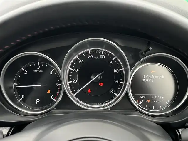 マツダ ＣＸ－８ XD ブラックトーンエディション 奈良県 2022(令4)年 2.9万km スノーフレイクホワイトパールマイカ 純正１０．２５インチナビ/（フルセグ／ＢＴ）/レーダークルーズコントロール/アラウンドビューモニター/ブラインドスポットモニター/前後コーナーセンサー/衝突軽減システム/レーンキープアシスト/パワーバックドア/ハーフレザーシート/運転席メモリーシート/前席パワーシート/全席シートヒーター/ステアリングヒーター/ワイヤレス充電/ETC/純正19インチAW