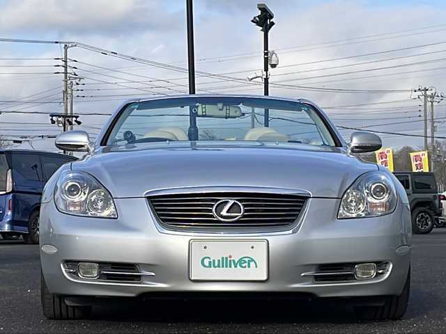 レクサス ＳＣ 430 道央・札幌 2006(平18)年 11.6万km プレミアムシルバーM 純正ナビ/【ＣＤ／ＭＤ／ＡＵＸ／ＴＶ】/マークレビンソン/バックカメラ/レザーシート/前席シートヒーター/前席パワーシート／シートメモリ/ＬＥＤ/フォグランプ/オートライト/横滑り防止装置/エアサスペンション【カズサス】/社外マフラー/ウッドコンビステアリング/クルーズコントロール/電動格納ミラー/ミラーヒーター