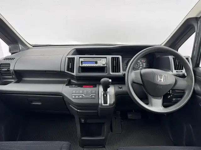 ホンダ ステップワゴン G Lパッケージ 愛知県 2010(平22)年 8万km 黒 AAC/両側パワースライドドア/スペアキー/カーステレオ/CD/FM/AM/ETC/社外AW/ウエインカー付サイドミラー/純正フロアマット/横滑り防止装置