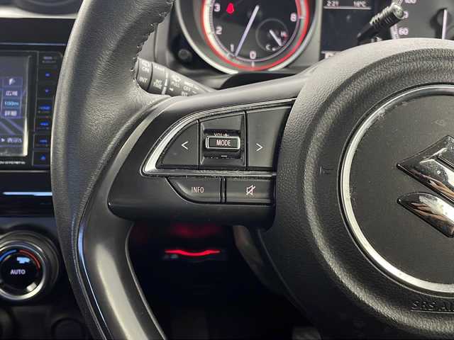 スズキ スイフト XG LTD 栃木県 2017(平29)年 8.7万km スピーディーブルーM 社外ナビ/・FM/AM CD DVD BT USB SD フルセグTV/追従型クルーズコントロール/衝突軽減ブレーキ/車線維持機能/ETC/ドライブレコーダー/運転席シートヒーター/オートライト/電動格納ミラー/ドアバイザー/プッシュスタート