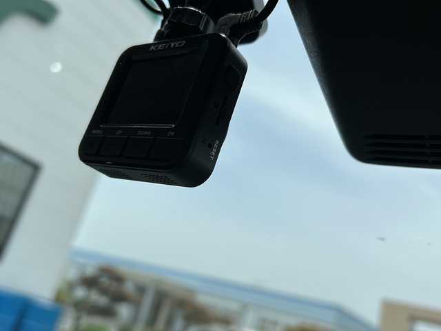 スズキ スイフト XG LTD 山口県 2017(平29)年 8.7万km スピーディーブルーM 社外ナビ/・FM/AM CD DVD BT USB SD フルセグTV/スズキセーフティサポート/・追従型クルーズコントロール/・衝突軽減ブレーキ/・車線逸脱警報機能/・レーダーブレーキサポート/・誤発信抑制機能/運転席・助手席SRSエアバッグ/先行車発進お知らせ機能/ETC2.0/ドライブレコーダー/運転席シートヒーター/LEDヘッドライト/オートライト/電動格納ミラー/プッシュスタート/スマートキー