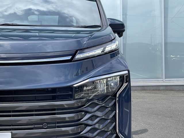 トヨタ ヴォクシー S－G 神奈川県 2023(令5)年 1.9万km マッシブグレー ・１０．５インチナビオ（コネクティッドナビ対応）Plus/・バックカメラ　/・ＤＶＤ・ＣＤ　/・Ｂｌｕｅｔｏｏｔｈ　/・ＡｐｐｌｅＣａｒＰｌａｙ　ＡｎｄｒｏｉｄＡｕｔｏ　/・フルセグＴＶ　/・ＥＴＣ２．０　/・ＨＤＭＩ入力端子　/・両側パワースライドドア/・左右独立温度コントロールフロントオートエアコン/＋リヤオートエアコン（リヤクーラー＋リヤヒーター）/・センターコンソールボックス/・〈充電用USB端子（Type-C）2個付〉/・トヨタセーフティーセンス/・パーキングサポートブレーキ/・純正サイドバイザー/・ドライブレコーダー(コムテックHDR361GS）