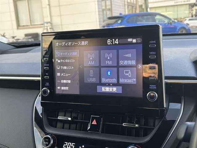 トヨタ カローラ クロス ハイブリッド Z 広島県 2023(令5)年 7万km プラチナホワイトパールマイカ ワンオーナー/純正メモリナビ/　（Bluetooth/フルセグテレビ/AM/FM）/レーダークルーズコントロール/モデリスタエアロ/全方位モニター/ブラインドスポットモニター/電子パーキング/オートブレーキホールド/ビルトインETC/パワーシート/シートヒーター/純正18インチアルミホイール/ルーフレール/純正フロアマット/コーナーセンサー/レーンキープアシスト/横滑り防止装置/衝突被害軽減システム/オートマチックハイビーム/LEDヘッドライト/フォグランプ/カーテンエアバック/スペアキー/保証書/取扱説明書