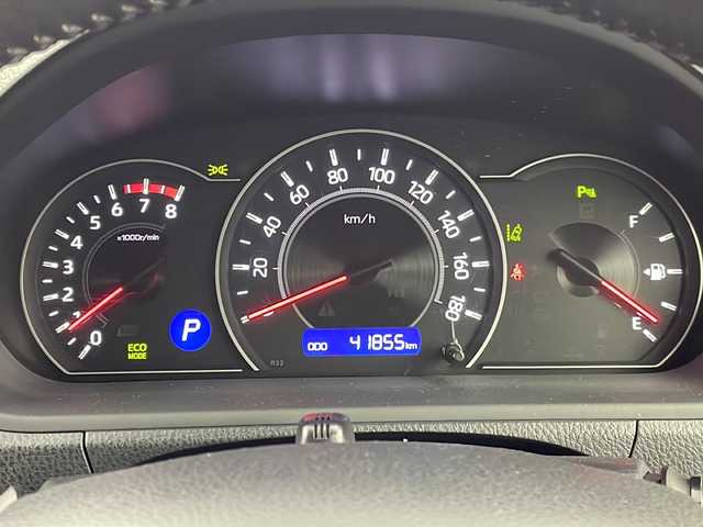 トヨタ ヴォクシー ZS 煌Ⅱ 愛知県 2019(平31)年 4.2万km ブラック /禁煙車//純正ナビ【NSZN-W68T】//後席フリップダウンモニター//バックカメラ・ビルトインETC//フルセグTV//両側電動スライドドア//リヤオートエアコン//専用エアロパーツ(フロント大型リヤバンパー+フロントフェンダー+リヤ大型リヤバンパー+リヤスポイラー+大型サイドマッドガード)//純正16インチアルミホイール//トヨタセーフティセンス//プリクラッシュセーフティ//レーンディパーチャーアラート//オートマチックハイビーム//クルーズコントロール//アイドリングストップ//先行車発進告知//インテリジェントクリアランスソナー//パーキングサポートブレーキ//ドライブスタートコントロール//横滑り防止//Bi-Beam LEDヘッドライト//オートライト//フロントフォグランプ//電動格納ミラーウィンカー//プッシュスタート//ファブリックシート//本革巻きステアリング//ステアリングスイッチ//助手席シートバックテーブル//純正フロアマット//純正ドアバイザー//スペアキー1本//保証書・取扱説明書//ナビ説明書