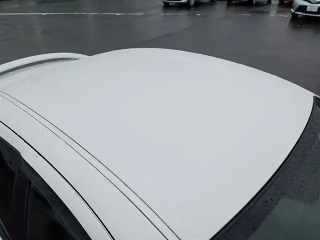 マツダ ＲＸ－８ タイプ S 福井県 2004(平16)年 8.2万km スノーフレイクホワイトパールマイカ 6速MT/純正HDDナビ/・（FM/AM/CD/MD/HDD）/ETC/ドライブレコーダー/フロントフォグランプ/ライトレベライザー/純正18インチAW/純正フロアマット