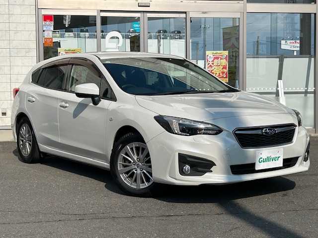 スバル インプレッサ スポーツ 1．6i－Lアイサイト 青森県 2017(平29)年 6.9万km クリスタルホワイトP Eyesight/レーダークルーズコントロール/MTモード付/４WD/社外メモリナビ（BlueTooth/フルセグ）/バックカメラ/ETC/車両接近アラート/社外夏タイヤ積込み/純正205/55/16AWタイヤ/保証書/取扱説明書/スペアキー