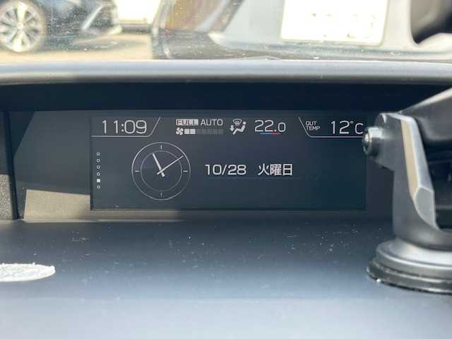 スバル インプレッサ スポーツ 1．6i－Lアイサイト 青森県 2017(平29)年 6.9万km クリスタルホワイトP Eyesight/レーダークルーズコントロール/MTモード付/４WD/社外メモリナビ（BlueTooth/フルセグ）/バックカメラ/ETC/車両接近アラート/社外夏タイヤ積込み/純正205/55/16AWタイヤ/保証書/取扱説明書/スペアキー