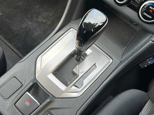 スバル インプレッサ スポーツ 1．6i－Lアイサイト 青森県 2017(平29)年 6.9万km クリスタルホワイトP Eyesight/レーダークルーズコントロール/MTモード付/４WD/社外メモリナビ（BlueTooth/フルセグ）/バックカメラ/ETC/車両接近アラート/社外夏タイヤ積込み/純正205/55/16AWタイヤ/保証書/取扱説明書/スペアキー