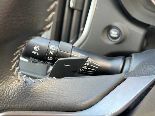 スバル インプレッサ スポーツ 1．6i－Lアイサイト 青森県 2017(平29)年 6.9万km クリスタルホワイトP Eyesight/レーダークルーズコントロール/MTモード付/４WD/社外メモリナビ（BlueTooth/フルセグ）/バックカメラ/ETC/車両接近アラート/社外夏タイヤ積込み/純正205/55/16AWタイヤ/保証書/取扱説明書/スペアキー