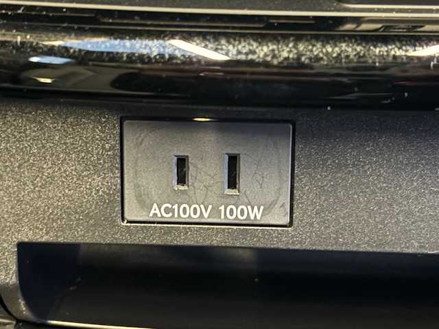 トヨタ アルファード Z 宮城県 2023(令5)年 2.1万km ブラック 登録時走行距離20896km/モデリスタ/ムーンルーフ/クルーズコントロール/デジタルインナーミラー/ドライブレコーダー前後/レーンキープ/オートライト/オートハイビーム/パーキングバックドア/電動パーキング/ブレーキホールド/スマートキー/スペアキー1本/両側パワースライドドア/ステアリングヒーター/パワーシート/シートヒーター/エアシート/純正ナビ/TV・AM/FM・Bluetooth・USB/電動格納ミラー/モデリスタエアロ/ドアバイザー/コーナーセンサー前後/純正アルミホイール/3眼ヘッドライト/フォグランプ