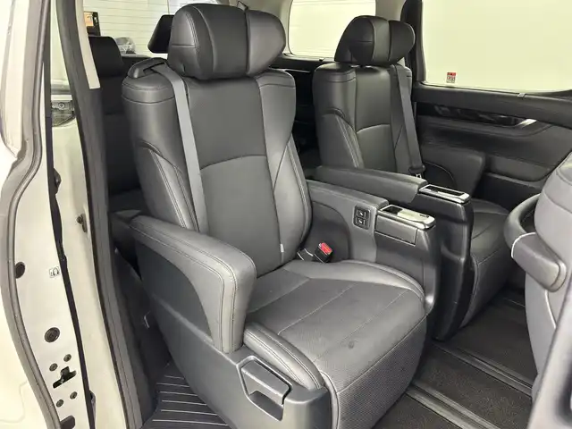 トヨタ アルファード S Cパッケージ 福岡県 2022(令4)年 3.8万km ホワイトパールクリスタルシャイン モデリスタエアロ　/ツインムーンルーフ　/純正ディスプレイオーディオ　/デジタルルームミラー　/両パワースライドドア　/クルーズコントロール　/衝突軽減システム　/コーナーセンサー/レーンキープ/シートヒーター　/ハンドルヒーター　/パワーバックドア/パワーシート