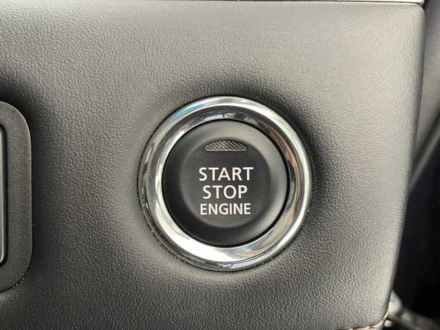 三菱 デリカＤ：５ ジャスパー 宮崎県 2023(令5)年 1.2万km グラファイトグレーメタリック/ブラックマイカ 禁煙車/衝突被害軽減ブレーキ/純正10.1型ナビ/（CD/DVD/Bluetooth/HDMI/MSV/FMAM）/純正LEDオートライト/純正LEDフォグ/純正18インチアルミ/純正フロアマット/社外ドライブレコーダー/両側電動スライドドア/パワーバックドア/パノラミックビューモニター/アダプティブクルーズコントロール/レーンディパーチャーアラート/オートマチックハイビーム/ブラインドスポットモニター/電子パーキング/オートホールド/デュアルオートエアコン/パドルシフト/ステアリングヒーター/本革巻ハンドル/ETC/スマートキー/プッシュエンジンスタート/新車時保証書/取扱い説明書