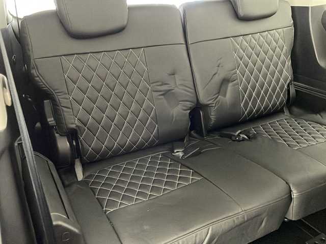 三菱 デリカＤ：５ ジャスパー 宮崎県 2023(令5)年 1.2万km グラファイトグレーメタリック/ブラックマイカ 禁煙車/衝突被害軽減ブレーキ/純正10.1型ナビ/（CD/DVD/Bluetooth/HDMI/MSV/FMAM）/純正LEDオートライト/純正LEDフォグ/純正18インチアルミ/純正フロアマット/社外ドライブレコーダー/両側電動スライドドア/パワーバックドア/パノラミックビューモニター/アダプティブクルーズコントロール/レーンディパーチャーアラート/オートマチックハイビーム/ブラインドスポットモニター/電子パーキング/オートホールド/デュアルオートエアコン/パドルシフト/ステアリングヒーター/本革巻ハンドル/ETC/スマートキー/プッシュエンジンスタート/新車時保証書/取扱い説明書