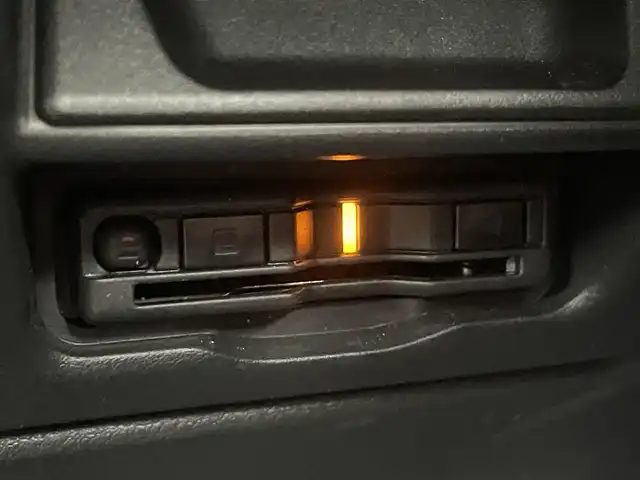 マツダ ＣＸ－３０ XD ブラックトーンエディション 千葉県 2022(令4)年 1.5万km ディープクリスタルブルーマイカ 衝突軽減ブレーキ/全方位カメラ/純正８インチナビ/フルセグＴＶ/Ｂｌｕｅｔｏｏｔｈ/ＥＴＣ/シートヒーター/パワーバックドア/純正１８インチＡＷ　/ＬＥＤヘッドライト　/オートライト　/ＢＳＭ