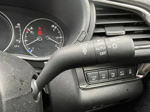 マツダ ＣＸ－３０ XD ブラックトーンエディション 千葉県 2022(令4)年 1.5万km ディープクリスタルブルーマイカ 衝突軽減ブレーキ/全方位カメラ/純正８インチナビ/フルセグＴＶ/Ｂｌｕｅｔｏｏｔｈ/ＥＴＣ/シートヒーター/パワーバックドア/純正１８インチＡＷ　/ＬＥＤヘッドライト　/オートライト　/ＢＳＭ