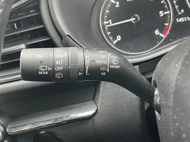 マツダ ＣＸ－３０ XD ブラックトーンエディション 千葉県 2022(令4)年 1.5万km ディープクリスタルブルーマイカ 衝突軽減ブレーキ/全方位カメラ/純正８インチナビ/フルセグＴＶ/Ｂｌｕｅｔｏｏｔｈ/ＥＴＣ/シートヒーター/パワーバックドア/純正１８インチＡＷ　/ＬＥＤヘッドライト　/オートライト　/ＢＳＭ