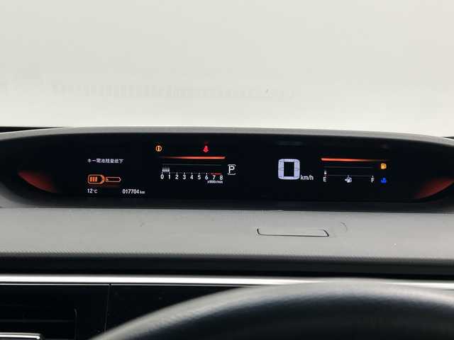 ホンダ ステップワゴン スパーダ クルスピセンシング 三重県 2022(令4)年 1.8万km プレミアムスパークルブラックパール /禁煙車//純正9型メモリーナビ//バックカメラ//WAC//DN席シートヒーター//MTモード付AT//パドルシフト//革巻きステアリング//ステアリングスイッチ//ホンダセンシング//衝突軽減ブレーキ//レーンキープアシスト//レーダークルーズコントロール//両側パワースライドドア//純正ビルトインETC2.0//純正前方ドライブレコーダー//LED//フォグ//ハーフレザーシート//サイドカーテンエアバッグ//車高調