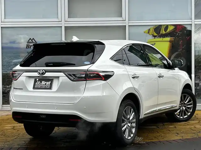 トヨタ ハリアー プレミアム アドバンスドP 道北・旭川 2015(平27)年 3.6万km ホワイトパールクリスタルシャイン JBLサウンドシステム/全方位カメラ/フルセグTV/パノラマルーフ/レザーシート/前席パワーシート/前席シートヒーター/社外ドライブレコーダー/パワーバックドア/コーナーセンサー/寒冷地仕様