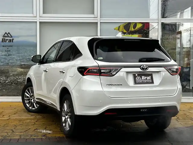 トヨタ ハリアー プレミアム アドバンスドP 道北・旭川 2015(平27)年 3.6万km ホワイトパールクリスタルシャイン JBLサウンドシステム/全方位カメラ/フルセグTV/パノラマルーフ/レザーシート/前席パワーシート/前席シートヒーター/社外ドライブレコーダー/パワーバックドア/コーナーセンサー/寒冷地仕様