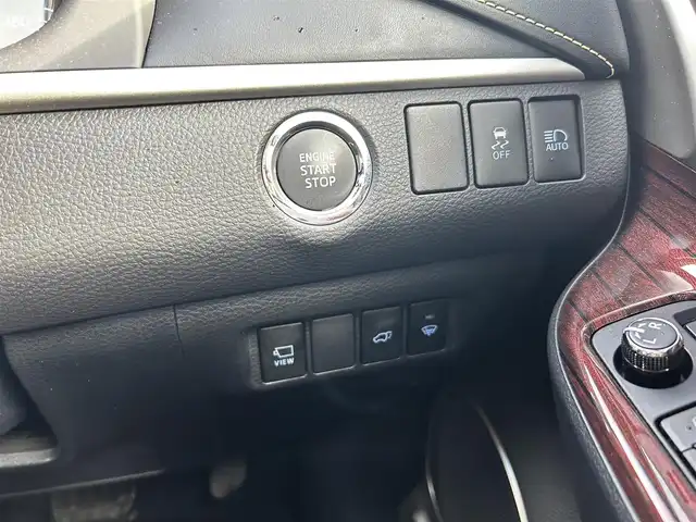 トヨタ ハリアー プレミアム アドバンスドP 道北・旭川 2015(平27)年 3.6万km ホワイトパールクリスタルシャイン JBLサウンドシステム/全方位カメラ/フルセグTV/パノラマルーフ/レザーシート/前席パワーシート/前席シートヒーター/社外ドライブレコーダー/パワーバックドア/コーナーセンサー/寒冷地仕様