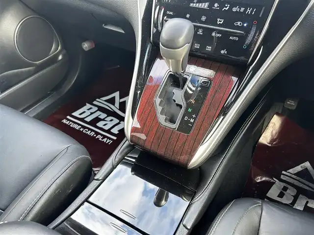 トヨタ ハリアー プレミアム アドバンスドP 道北・旭川 2015(平27)年 3.6万km ホワイトパールクリスタルシャイン JBLサウンドシステム/全方位カメラ/フルセグTV/パノラマルーフ/レザーシート/前席パワーシート/前席シートヒーター/社外ドライブレコーダー/パワーバックドア/コーナーセンサー/寒冷地仕様