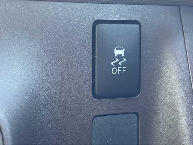 トヨタ パッソ X 福島県 2015(平27)年 8.1万km ホワイト 純正ナビ　ワンセグ　ワイパーデザイアー　電格ミラー　ビルトインＥＴＣ　ドアバイザー　ＬＥＤヘッドライト　フォグランプ　リモコンキー　スペアキー　純正ホイールキャップ付　純正フロアマット　取扱説明書