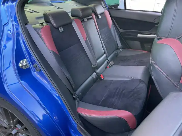 スバル ＷＲＸ ＳＴＩ STI 東京都 2015(平27)年 4.2万km WRブルーパール ワンオーナー/STIフロントアンダースポイラー/STIサイドアンダースポイラー/STIフロントグリル/STIスカートリップ/大型リアスポイラー/純正18インチアルミホイール/メモリーナビ（AVIC-RZ09）/・フルセグTV/DVD/Bluetooth//・ナビ連動純正ドライブレコーダー前後（VREC-DS800DC）/バックカメラ/オールウェザーパック/純正フロアマット/スペアタイヤ/新車時保証書/取扱説明書/ディーラー整備記録簿/・H28/8　H29/8  H30/8  R1/7  R2/8  R3/8  R4/8  R5/8  R6/8  R7/7