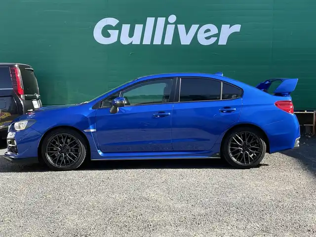 スバル ＷＲＸ ＳＴＩ STI 東京都 2015(平27)年 4.2万km WRブルーパール ワンオーナー/STIフロントアンダースポイラー/STIサイドアンダースポイラー/STIフロントグリル/STIスカートリップ/大型リアスポイラー/純正18インチアルミホイール/メモリーナビ（AVIC-RZ09）/・フルセグTV/DVD/Bluetooth//・ナビ連動純正ドライブレコーダー前後（VREC-DS800DC）/バックカメラ/オールウェザーパック/純正フロアマット/スペアタイヤ/新車時保証書/取扱説明書/ディーラー整備記録簿/・H28/8　H29/8  H30/8  R1/7  R2/8  R3/8  R4/8  R5/8  R6/8  R7/7
