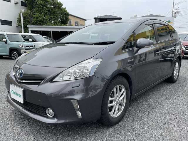 トヨタ プリウス α S チューンブラック 埼玉県 2013(平25)年 4.4万km グレーメタリック 社外ＳＤナビ＆フルセグＴＶ/（ＤＶＤ＆ＣＤ＆ＭＳＶ＆ＢＴ）/バックカメラ/ビルトインＥＴＣ/革巻きステアリング/ステアリングリモコン/社外１６inアルミホイール/オートライト/ＬＥＤライト/フォグランプ/電動格納ミラー/スマートキー/プッシュスタート/Ｗ＆サイド＆カーテンエアバッグ/横滑り防止機能/ＡＢＳ/ドアバイザー/フロアマット/新車保証書/スマートスペアキー有