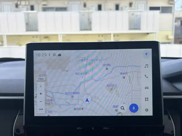 トヨタ カローラ クロス Z 神奈川県 2024(令6)年 1.7万km プラチナホワイトパールマイカ 純正ナビ(Bluetooth/TV/USB)/クルーズコントロール/MTモード付AT/D席パワーシート/前席シートヒーター/ブラインドスポットモニター/バックカメラ/オートブレーキホールド/パワーバックドア/コーナーセンサー/オートライト/オートマチックハイビーム/ETC/ワンオーナー/純正アルミホイール/純正フロアマット/取扱説明書/保証書/プッシュスタート