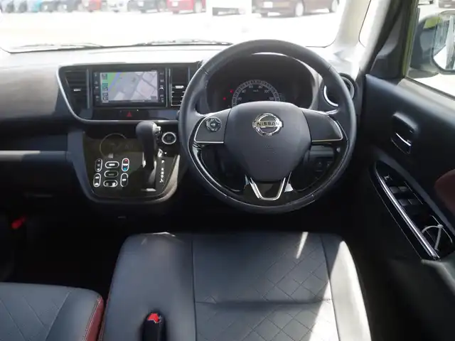 日産 デイズ ルークス ボレロ 千葉県 2018(平30)年 3.4万km ホワイトパール エマージェンシーブレーキ/両側パワースライドドア/純正メモリーナビ/地デジTV/【CD再生機能　Bluetooth接続】/アラウンドビューモニター/ドライブレコーダー/ETC/コーナーセンサー/AUTECH14インチアルミホイル/インテリジェントキー