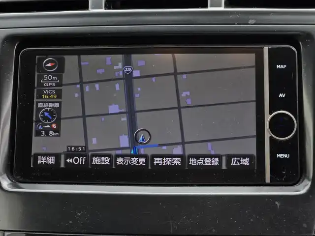トヨタ プリウス α S チューンブラック 鹿児島県 2014(平26)年 9.3万km ホワイトパールクリスタルシャイン 純正ナビ/バックカメラ/ビルトインＥＴＣ/スマートキー/プッシュスタート/本革巻きステアリング/オートライト/ＬＥＤヘッドライト/フルセグＴＶ/ｂｌｕｅｔｏｏｔｈ接続/フルフラットシート/アイドリングストップ/オートエアコン/スマートキー/エンジンスタートボタン/ミュージックプレイヤー接続/純正フロアマット/純正アルミホイール