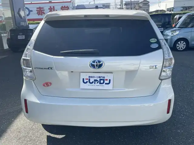 トヨタ プリウス α S チューンブラック 愛知県 2014(平26)年 9.3万km ホワイトパールクリスタルシャイン (株)IDOMが運営する【じしゃロン豊川店】の自社ローン専用車両になります。こちらは現金またはオートローンご利用時の価格です。自社ローンご希望の方は別途その旨お申付け下さい/ 純正ディーラーナビ/　◯ CD再生機能/　◯ DVD再生機能/　◯ BT対応/　◯ フルセグTV/ 革巻ステアリング/ ステアリングスイッチ/ バックカメラ/ ETC/ ウインカーミラー/ シートカバー/ プッシュスタート/ オートライト/ 純正フロアマット
