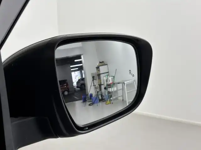 日産 セレナ ハイウェイスター V 埼玉県 2021(令3)年 5.6万km アズライトブルー 純正ナビ/ドライブレコーダー/プロパイロット/全方位カメラ/デジタルインナーミラー/ブラインドスポットモニター/両側パワースライドドア/フルセグTV/純正アルミホイール/フロアマット/USBポート/パワーステアリング/パワーウィンドウ/ETC