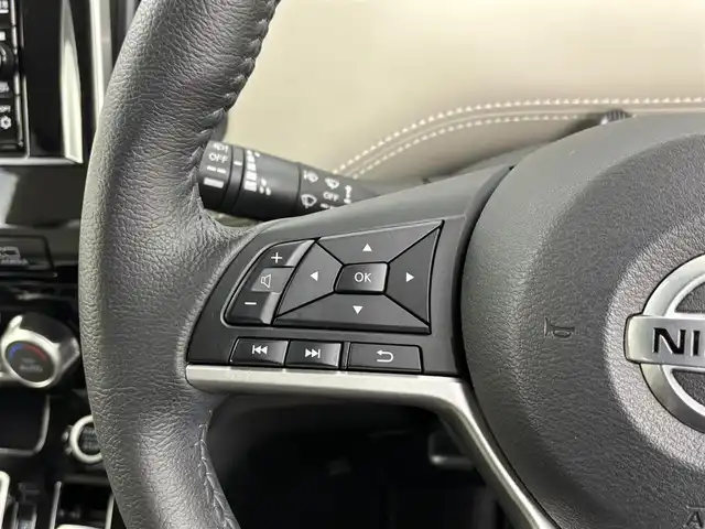 日産 セレナ ハイウェイスター V 埼玉県 2021(令3)年 5.6万km アズライトブルー 純正ナビ/ドライブレコーダー/プロパイロット/全方位カメラ/デジタルインナーミラー/ブラインドスポットモニター/両側パワースライドドア/フルセグTV/純正アルミホイール/フロアマット/USBポート/パワーステアリング/パワーウィンドウ/ETC