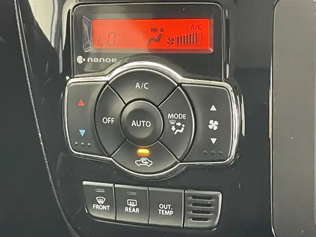 スズキ ソリオ バンディット HV MV Dカメラ ブレーキS 愛知県 2017(平29)年 5.8万km ピュアホワイトP 純正ナビ　フルセグＴＶ　Ｂｌｕｅｔｏｏｔｈ　ＵＳＢ　シートヒーター　両側パワースライドドア　デュアルカメラブレーキ　衝突軽減　車線逸脱　クルコン　ＬＥＤオートライト　プッシュスタート　フォグランプ　TVキャンセラー　禁煙車