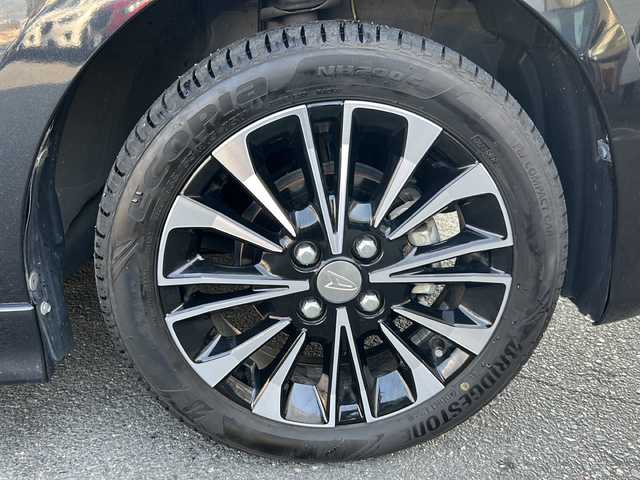 ダイハツ タント カスタム RS 京都府 2019(令1)年 2.1万km パールブラック 純正ＳＤナビ/（NSZN-Y69DS)/フルセグＴＶ　/CD/DVD再生機能有/Bluetooth/USB/iPod/スマートアシスト　/全方位カメラ　/禁煙車　/両側パワースライドドア　/前後コーナーセンサー　/横滑り防止装置/レーンキープアシスト/盗難防止装置/LEDヘッドライト/オートライト/フロントフォグランプ/電動格納ミラー/デジタルインナーミラー　/クルコン追従有　/スマートキー　/ハーフレザー　/全席シートヒーター/サイドエアロ付/Wサイドエアバッグ/カーテンエアバッグ