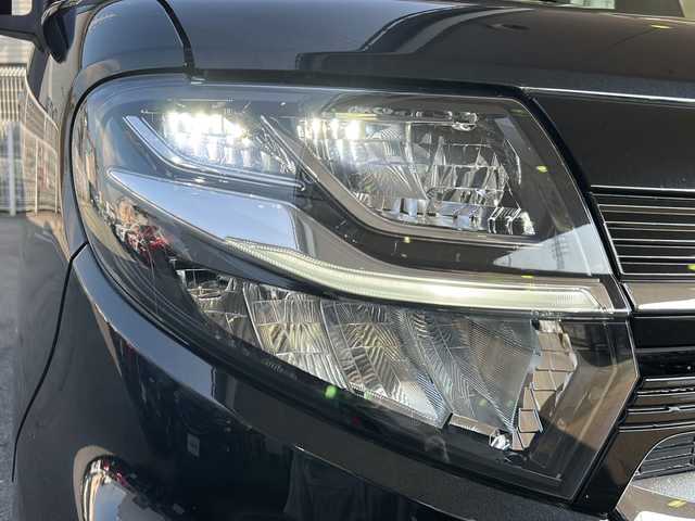 ダイハツ タント カスタム RS 京都府 2019(令1)年 2.1万km パールブラック 純正ＳＤナビ/（NSZN-Y69DS)/フルセグＴＶ　/CD/DVD再生機能有/Bluetooth/USB/iPod/スマートアシスト　/全方位カメラ　/禁煙車　/両側パワースライドドア　/前後コーナーセンサー　/横滑り防止装置/レーンキープアシスト/盗難防止装置/LEDヘッドライト/オートライト/フロントフォグランプ/電動格納ミラー/デジタルインナーミラー　/クルコン追従有　/スマートキー　/ハーフレザー　/全席シートヒーター/サイドエアロ付/Wサイドエアバッグ/カーテンエアバッグ