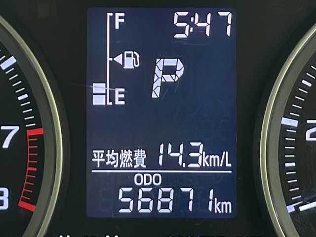 ダイハツ キャスト スタイル G SAⅢ 秋田県 2018(平30)年 5.7万km パールホワイトⅢ 4WD/社外SDナビ（DVD/BT/フルセグTV）/バックカメラ/スマートアシストIII/・衝突回避支援ブレーキ機能/・衝突警報機能（対車両・対歩行者）/・車線逸脱警報機能/・誤発進抑制制御機能/・先行車発進お知らせ機能/・オートハイビーム/・コーナーセンサー/横滑り防止装置/アイドリングストップ/パワーモード/LEDヘッドランプ/フォグランプ/純正フロアマット/純正ドアバイザー/社外AW冬タイヤ積み込み/Wエアバッグ/保証書・取説