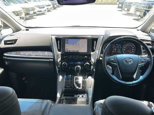 トヨタ アルファード S Cパッケージ 沖縄県 2020(令2)年 5.2万km ホワイトパールクリスタルシャイン ワンオーナー　/純正ナビ　/　（ＡＭ／ＦＭ／ＣＤ／ＤＶＤ／ＢＴ）　/フルセグＴＶ　/バックモニター/サンルーフ　/モデリスタエアロ　/純正フリップダウンモニター　/３眼ＬＥＤヘッドライト　/両側パワスラ　/パワーバックドア/パワーシート/シートヒーター/シートベンチレーション/ドラレコ/純正18インチAW/純正フロアマット/ETC/スマートキー