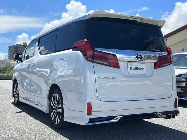 トヨタ アルファード S Cパッケージ 沖縄県 2020(令2)年 5.2万km ホワイトパールクリスタルシャイン ワンオーナー　/純正ナビ　/　（ＡＭ／ＦＭ／ＣＤ／ＤＶＤ／ＢＴ）　/フルセグＴＶ　/バックモニター/サンルーフ　/モデリスタエアロ　/純正フリップダウンモニター　/３眼ＬＥＤヘッドライト　/両側パワスラ　/パワーバックドア/パワーシート/シートヒーター/シートベンチレーション/ドラレコ/純正18インチAW/純正フロアマット/ETC/スマートキー