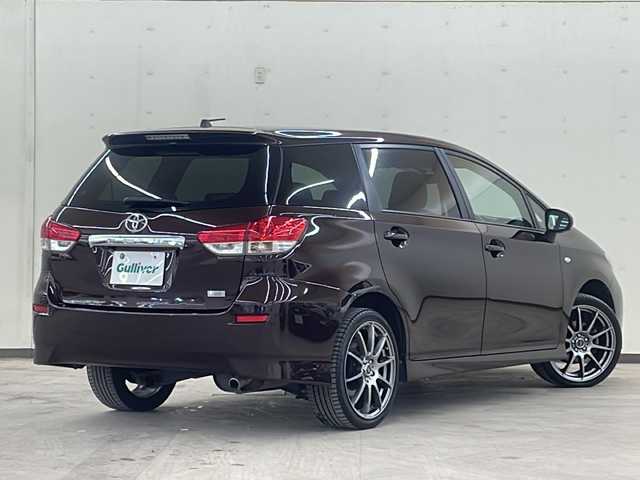 トヨタ ウィッシュ 1．8X HIDセレクション 道央・札幌 2010(平22)年 9.2万km ブラキッシュレッドマイカ /4WD//社外HDDナビ：AVIC-HRZ900/（CD/DVD/BT/HDD/ラジオ/TV）//寒冷地仕様//フロントワイパーデアイサー//ワンオーナー//横滑り防止//ETC//HIDヘッドライト//オートライト//フォグライト//オートエアコン//社外AW付冬タイヤ積込//革巻きステアリング//社外エンジンスターター //電動格納ミラー