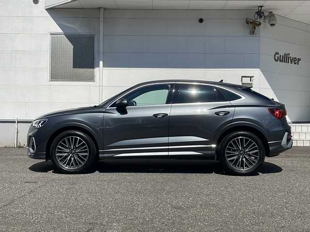 アウディ Ｑ３ SB 35TFSI Sライン 福井県 2023(令5)年 1.1万km デイトナグレーパールエフェクト Sライン/ターボ/メーカー純正ナビゲーション/（Bluetooth）/360°カメラ/アダプティブクルーズコントロール/レーンキープアシスト/プリクラッシュセーフティ/純正19インチアルミホイール/クリアランスソナー /パワーバックドア/前席パワーシート /エアーシート/シートヒーター /LEDヘッドライト/ハーフレザーシート/パドルシフト/LIMスイッチ/ドライブレコーダー /ETC2.0(ビルトイン)/アイドリングストップ/オートライト/ミラーヒーター/オートリトラミラー /プッシュスタート/スマートキー/保証書/取扱説明書