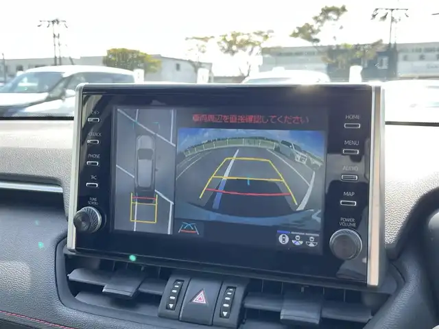 トヨタ ＲＡＶ４ アドベンチャー オフロードPKG 鳥取県 2022(令4)年 3.9万km スーパーホワイトⅡ ワンオーナー/４・W・D/純正ディスプレイオーディオ/フルセグ/BT/USB/全方位カメラ・ETC/運転席パワーシート/前席シートヒーター/エアシート/トヨタセーフティセンス/レーダークルーズコントロール/レーンキープアシスト/デジタルインナーミラー/LEDヘットライト/LEDフォグライト/純正18インチアルミホイール/プッシュエンジンスタート/フロアマット/ドアバイザー/保証書/取扱説明書/スペアキー